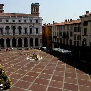 Indisparte Gasthof Bergamo