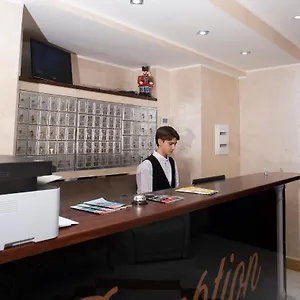 New Sayonara Hotel